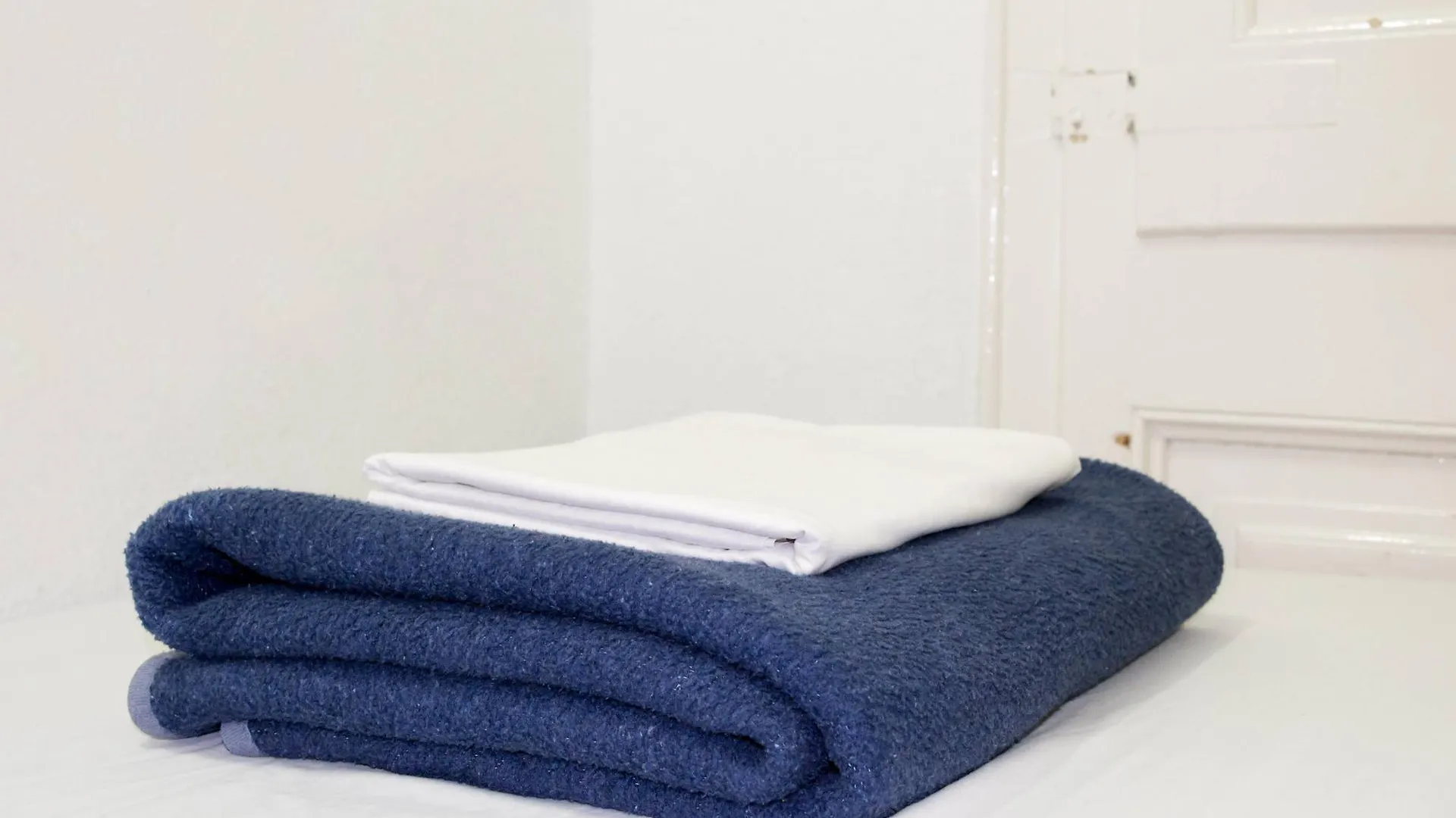 Hostel Sant Jordi Alberg Barcelona